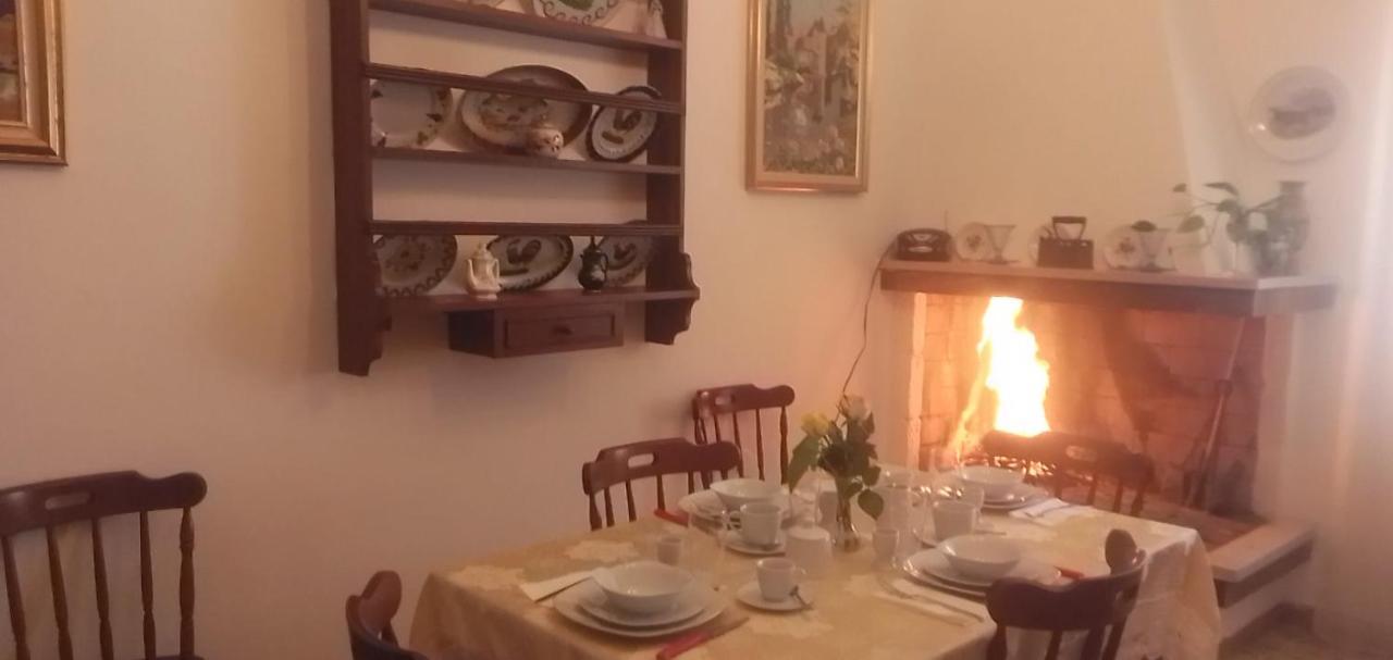 B&B Cuore E Vento SantʼAntìoco Buitenkant foto